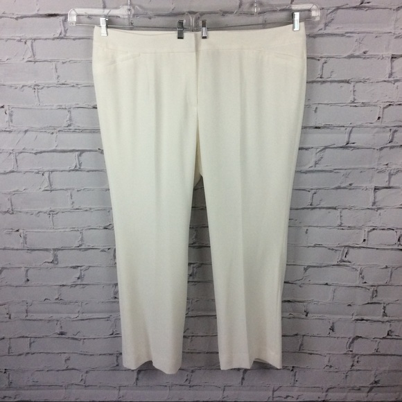 Tahari ASL Ruffle Shawl Collar Pant Suit, Size 22W - Picture 9 of 16